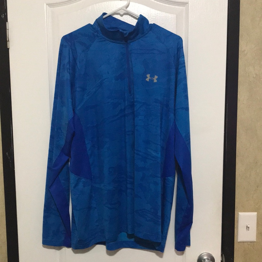Under Armour pullover